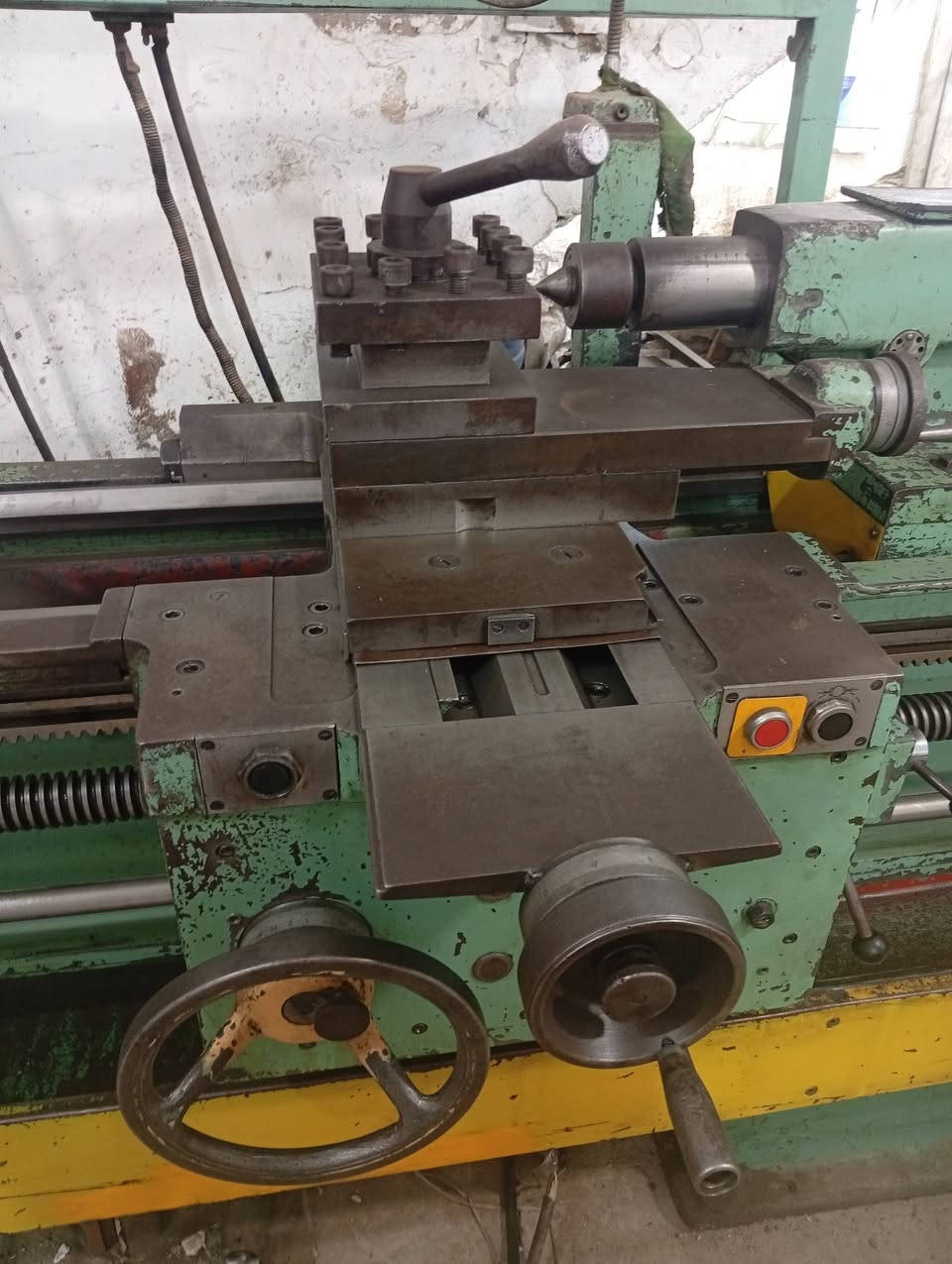 تورنة چيكي متر ونص اخت الجديدة للبيع للاستفسار الاتصال بالرقم ***********
