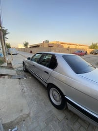 بي إم دبليو 735i • ١٩٩٠ • رقم بغداد انكليزي