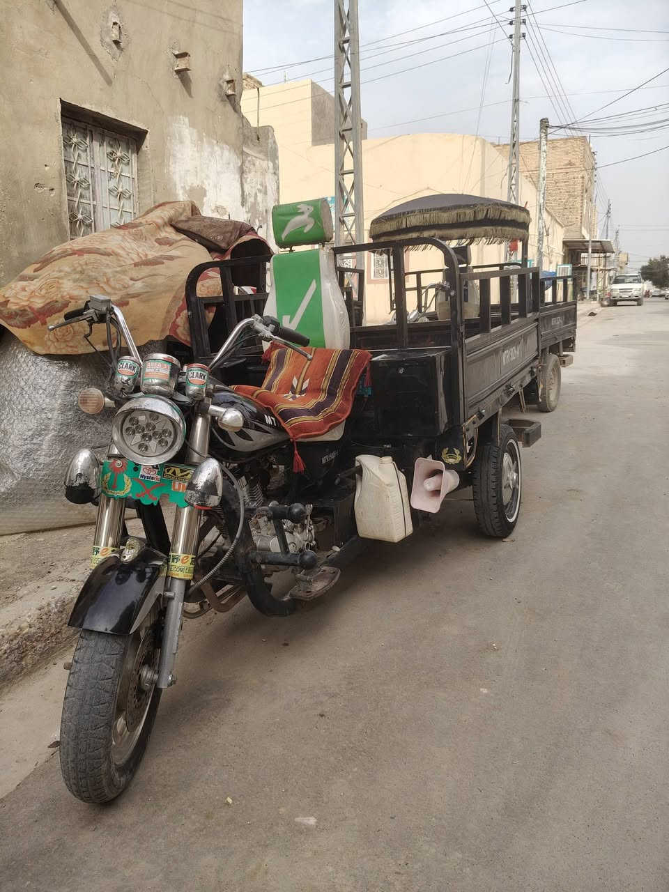 ستوته للبيع رقم. الاماني مداور ثاني يوم مديل 2014 محرك جديد قبل شهر شاده ستوته مكفوله من كلشي سعره 1800 رقم ***********
