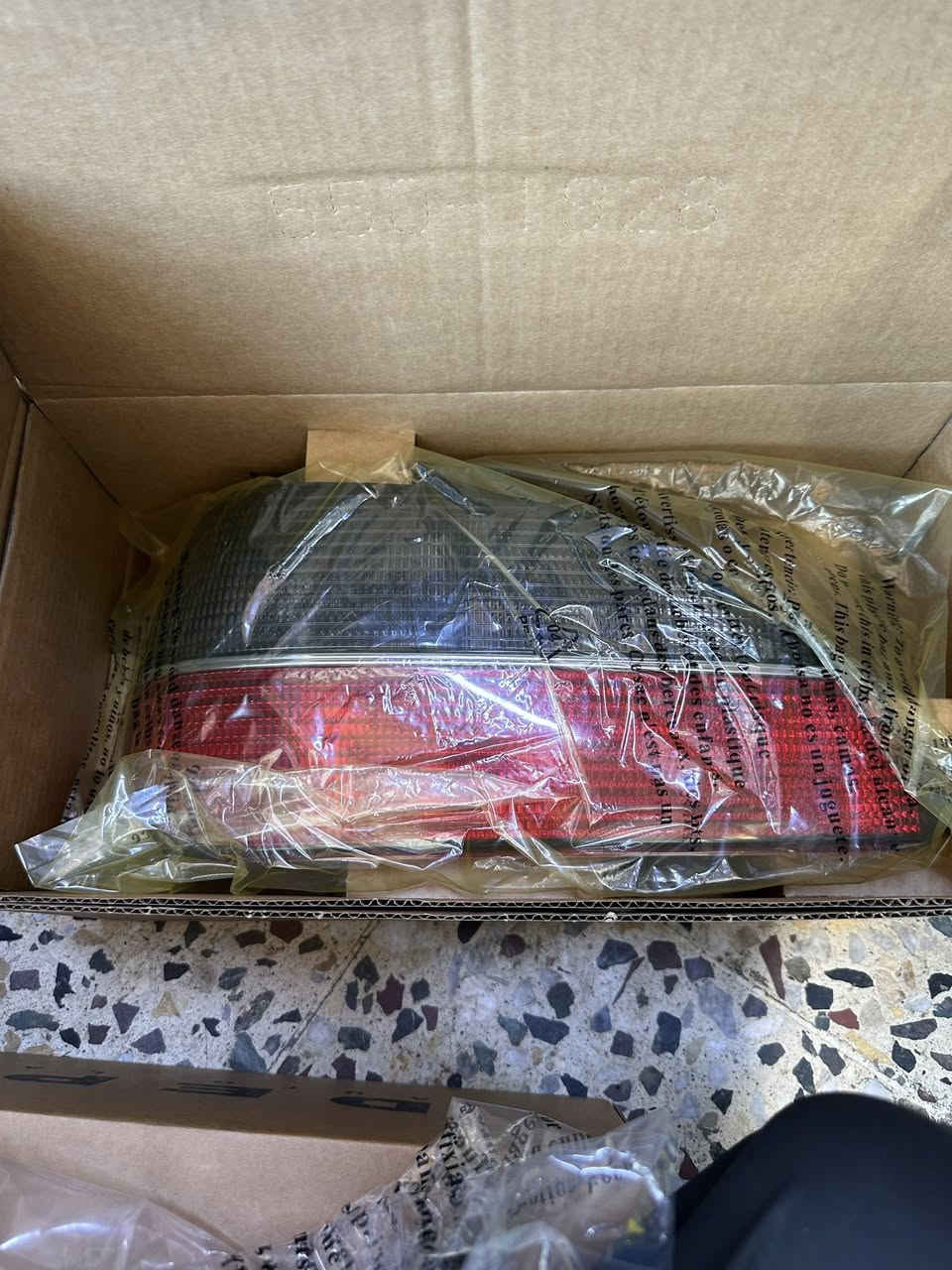 عرض خاص 😍

بك لايت بيجو ٣٠٦ 

ماركه ديبو تايوان وليس صيني نوعيه درجه اولى 

بسعر ١٢٠ الف الزوج 

توصيل لجميع المحافظات 

***********
