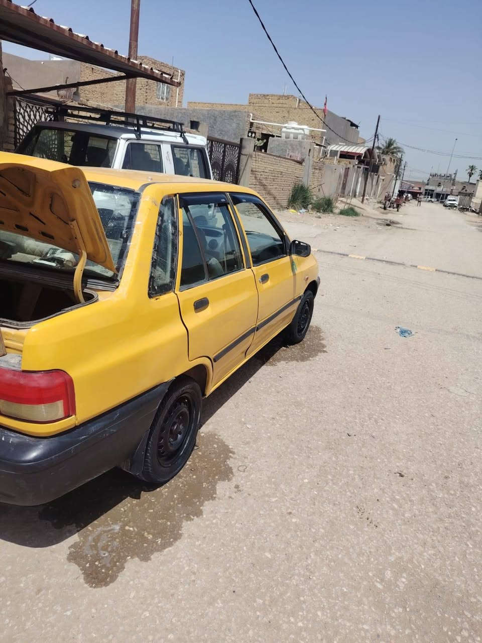 سايبه 12
مكفوله من الضربه بيها سمكره بالدوس والهلالات
مكينه لاتنقيص ولاتبخير كير شرط
حداديه فقط لقم الستيرن تعبانات
رقم بغداد سنويه.. 28
سياره جاهزه... مكاني ديوانيه... عفك
***********
