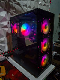 بًسِمً آلَلَهّ آلَرحًمًنِ آلَرحًيَمً RX 580 8gb (XFX or Sapphire) Inte...