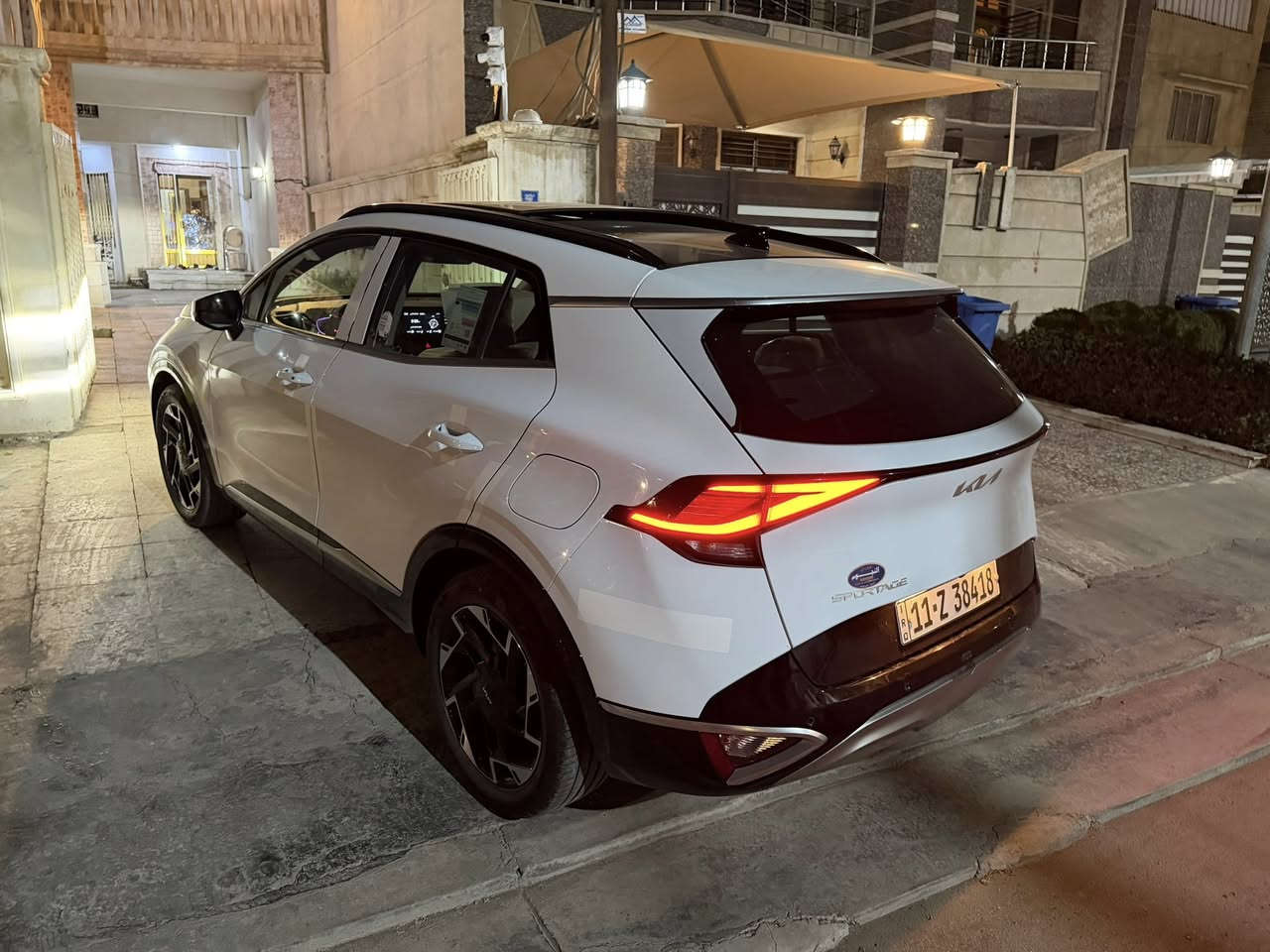 سلام عليكم
سبورتج 2025 فول مواصفات 
ماشيه ٢٨ كفاله عامه 
باسمي تحويل مباشر
للاستفسار ***********
بغداد المنصور
