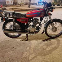 دراجة نارية • موديل ٢٢ • اسود