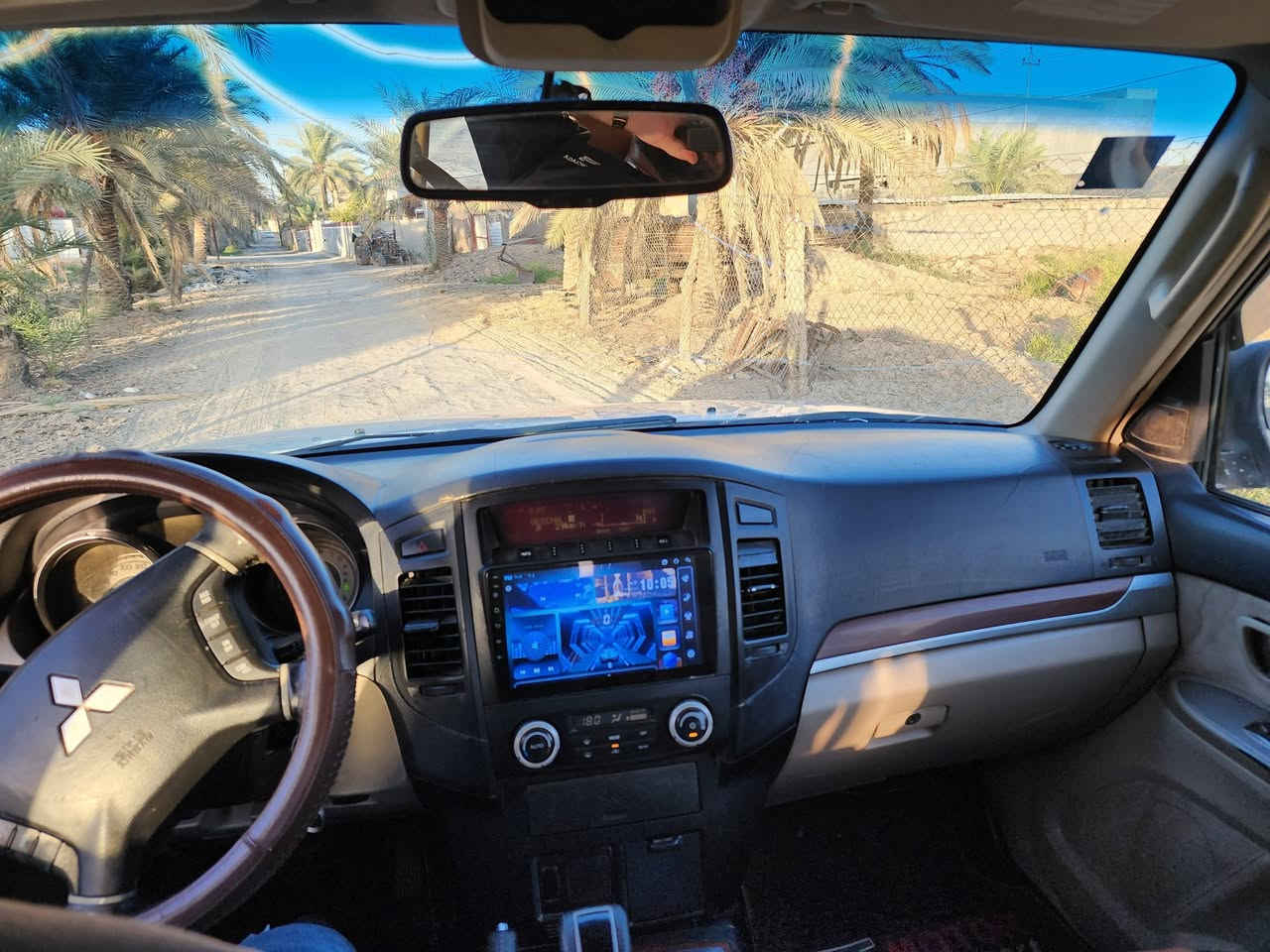 باجيرو 2009 بيها  صبغ بالشاملغ الخلفي جير ماكينه تبريد كله جاهزه السياره السعر 120 وبيها مجال ***********. بابل
