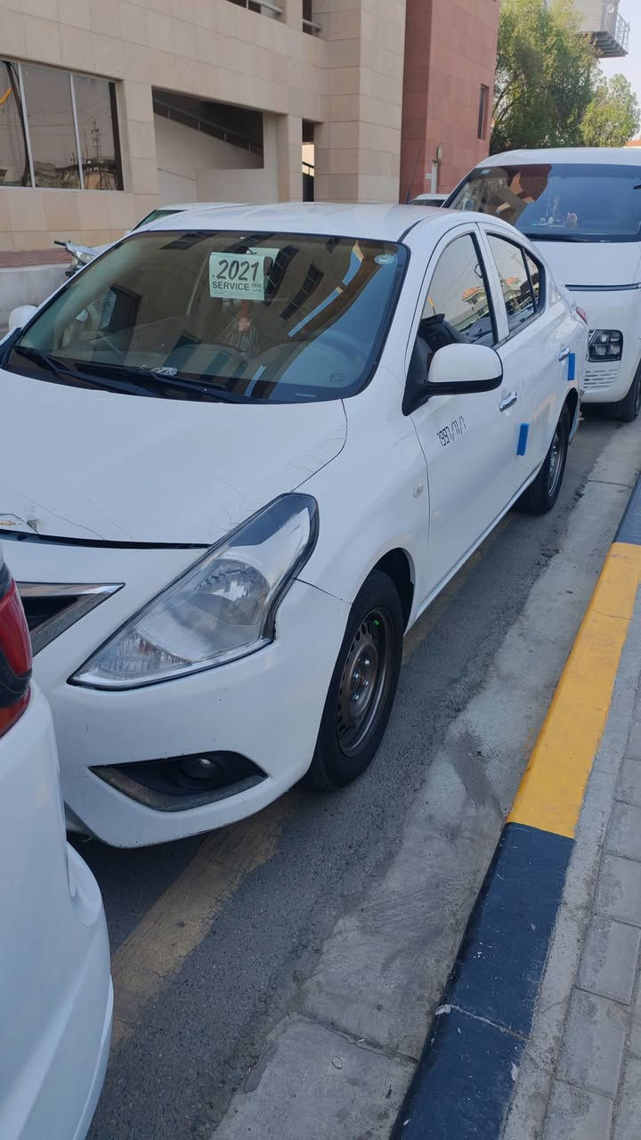 نيسان سني هندي موديل ٢٠٢١ السيارة بيهه فقط مكانات بارد صغار محرك توه شاده جديد تبريد سنوية توهه مجدد ورقم انكليزي السيارة رايدلهه شوي ترتيب بيهه طاخه حاليا بالمدگر امامي السعر 98 وبيهه مجال قليل *********** البصرة البهادرية
