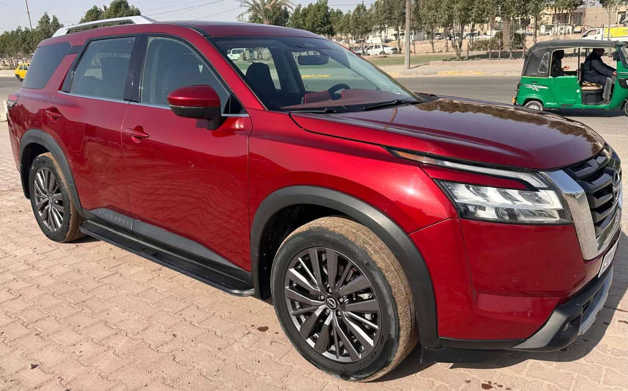 للبيع  : نيسان باثفايندر
الفئه : SL AWD
فور ويل 4*4
الموديل: 2024
حجم المحرك : V6 3500  
اللون : احمر
الممشى : 34 الف كيلو 
المواصفات :
بانوراما 
قياده ذاتيه
كامرات 360 درجه
بردات خلفيه 
بصمة تشغيل
بصمات ابواب 
تشغيل عن بعد
تدفئة مقاعد اماميه
هيتر ستيرن 
مقاعد جلد
رادار امامي و خلفي و جانبي 
تحديد مسار 
حساسات اماميه
حساسات خلفيه
صندوك كهرباء 
7 وضعيات قياد
اوتو ستوب 
اوتو هولد 
رقم  شمالي وكالة
مكان السيارة البصرة
بدون حادث بدون ايرباك مفتوحه جاملقات و دعامية وراجعات نفسهن بيها صبغ بطرف الجاملق الامامي الايسر فقط من امريكا 5N1DR3CDORC214176
السعر 285 وبي مجال  ***********
