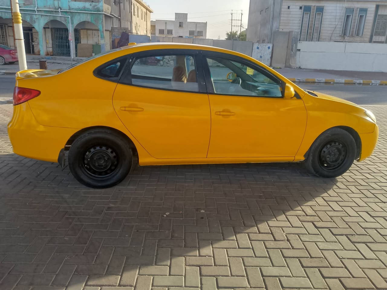 سلام عليكم ألنتره موديل 2009 سياره كير ومكينه  بيها بدايت تبخير سنويه 2028 سياره مصفره هيئا وقرامات شرط تحويل مباشر العنوان تكريت صلاح الدين القادسيه
السعر على خاص السياره حلوه حيل سياره تخم تاير دوشما جديده سياره بس تحتاج ستر من رب العالمين ترايك البصره 
مكينه 2000

***********/

***********
