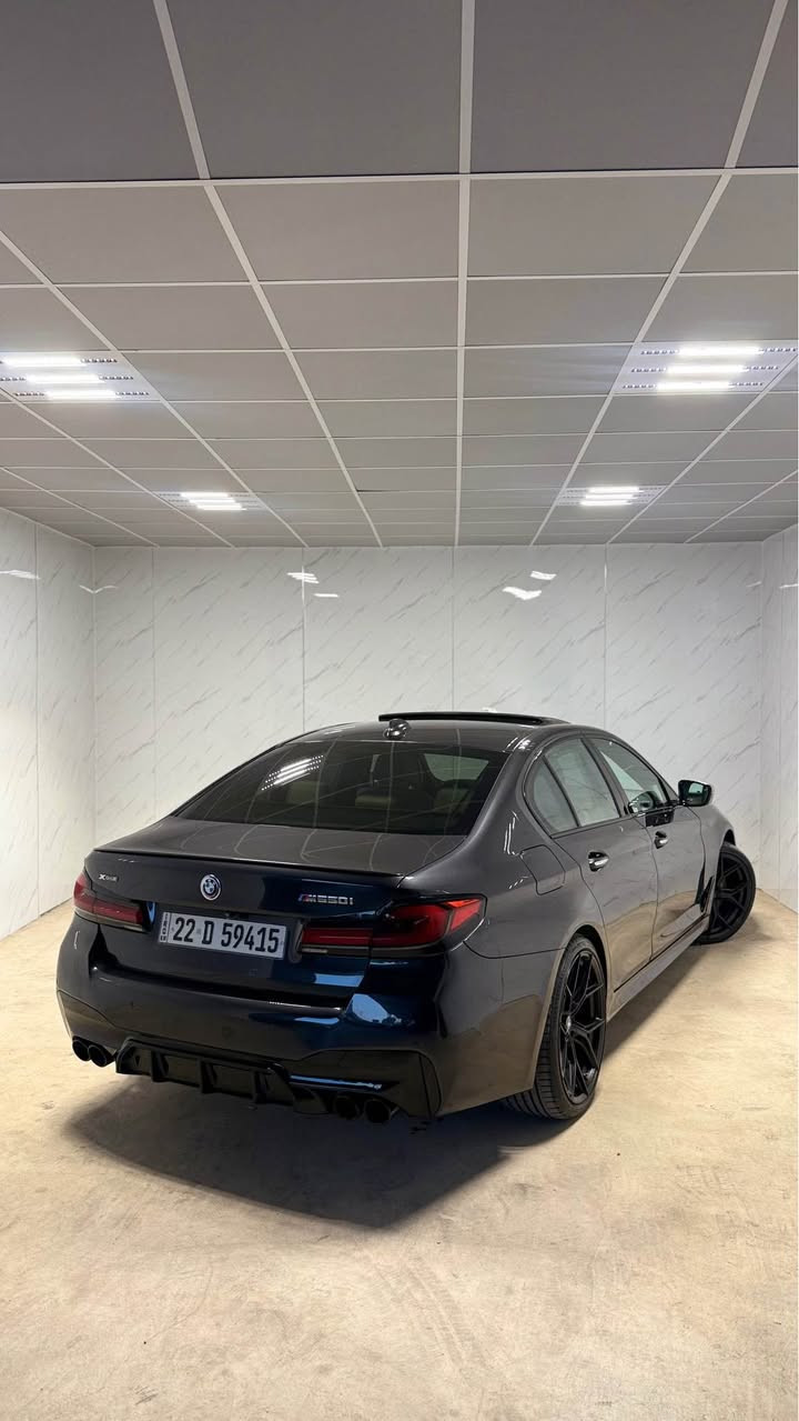 BMW 550i🔥
ارخص سعر 💵$270 و مجال 
مودیل:2017 محدث 2023
اخوان سياره وكاله المانيا و ضمان انتربول ✅
داخل كلين بس بل أهني ٢ قطعة بيها مصبوغ ✅

مواصفات فول فول:
٥ كاميرا، كشنات مساج و حار و بارد، ناظور ليلي، بردە
داخل ابيض بلادي، لايت ليزر، باب شفت، بلاد ام، رادار ٣٦٠
رادار كبیرە، داتاشو،كشنات ٧٠٠، سماعه باورز آند ويلكنز
سكان كهربائي، لايت ليزر بلادي، أوتو بارك، اوتو بریك
تبريد بالتكم الخلفيه، سندوق كهربائي، شاشه كبيره 
 فتحه الصقف ، كشنات ميموري، كاميرا، مرايه كهربائي…

✅‎محرك ٨ سلندر ما مفتوح بشرط 
نظافه ١٠٠٪؜ كامل سيرڤس بدون نقص كهربائی✅
سلیمانی📍
***********📞
Admin🌹 السليمانية, العراق
