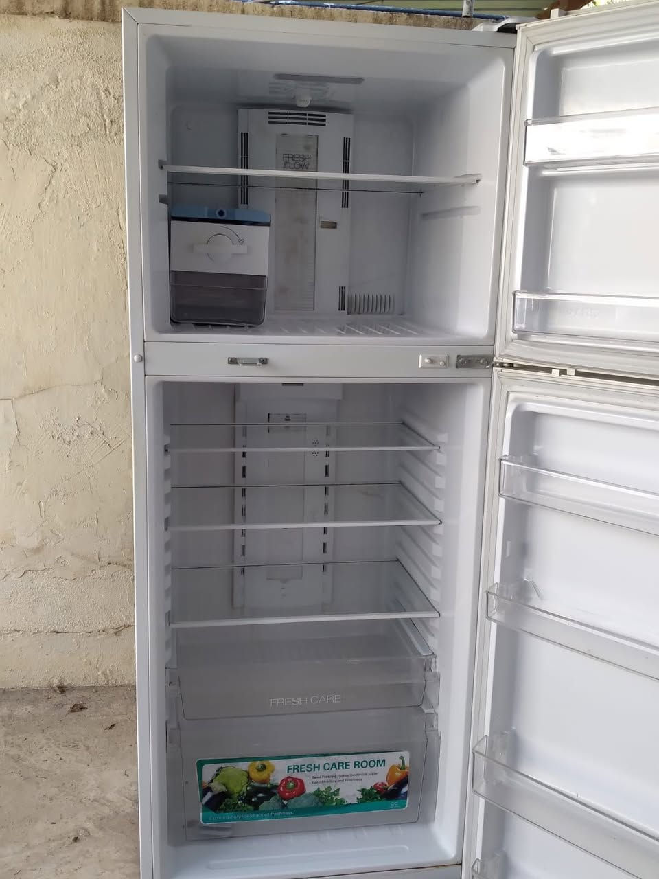 ثلاجه للبيع نوع دايو.بخاخ.مابي عيب شغال. حجم 21،،، سعرها 200 وبيها مجال بادن الله،،


**إذا كنت صاحب هذا الإعلان وتريد حذفه لأي سبب، رجاءا أرسل رسالة إلى الدعم الفني**