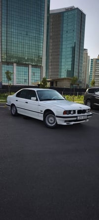 بي ام 525 • ١٩٩١ • اوتوماتيك