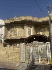 دار للبيع قطاع 28 شارع الاطباء بناء حديث المساحه 225m يحتوي الطابق الأ...