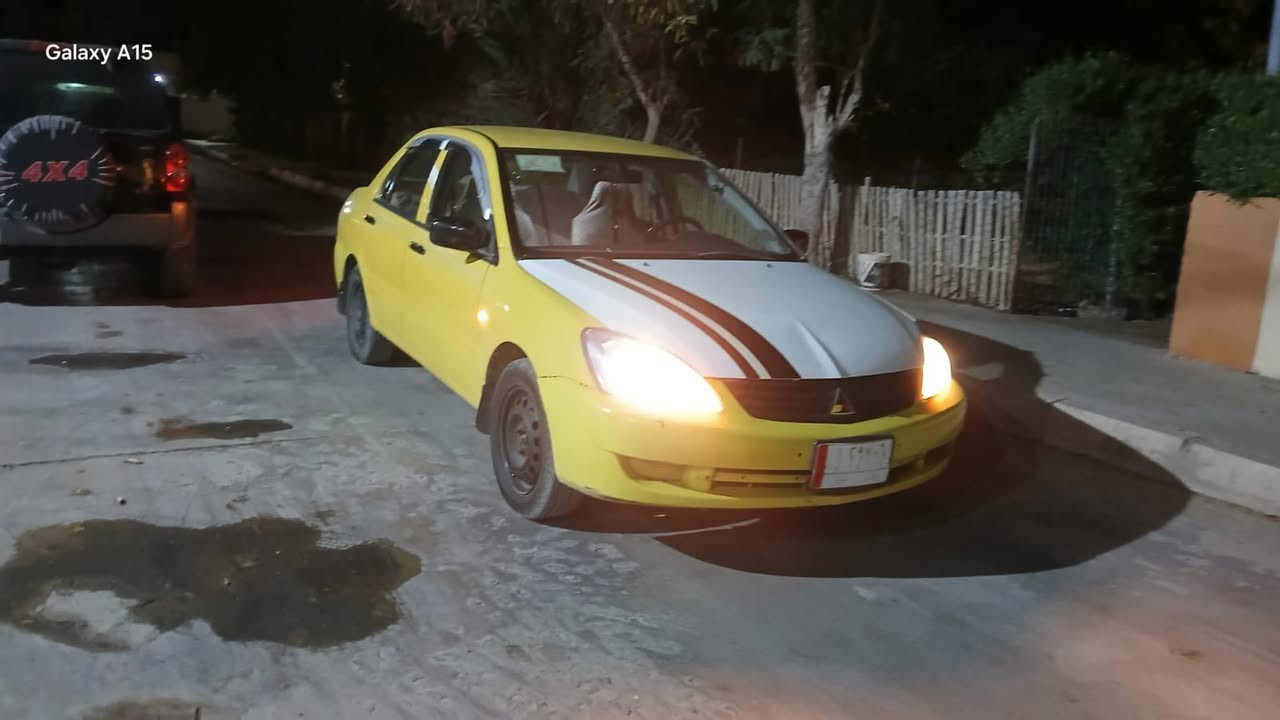 سلام عليكم لانسر تكسي للبيع كير محرك بشرط تبرد تدفئة كهربائيات كلها شغالة سيارة حلوة كلش للاستفسار اتصل على الرقم ***********
