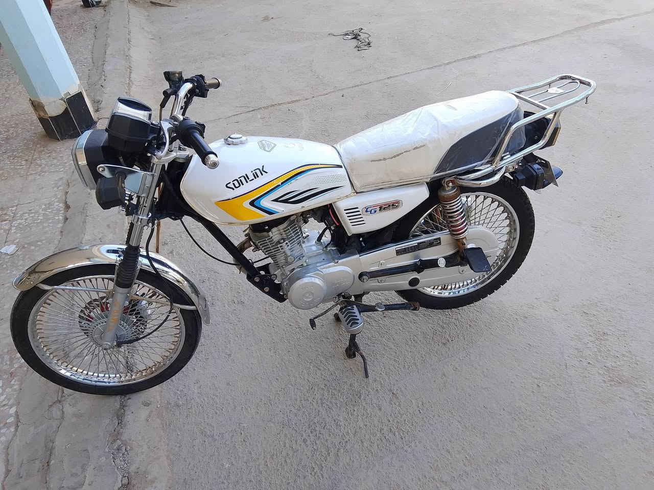 بيع مستعجل وسعره مناسب حيل تايكر سونك الأصلي موديل 24 طالعه بل 25 سعره 525 كلشي بيه شغال ومكفول (اوراق كاملات)مكانه حمزه الغربي رقم ***********
