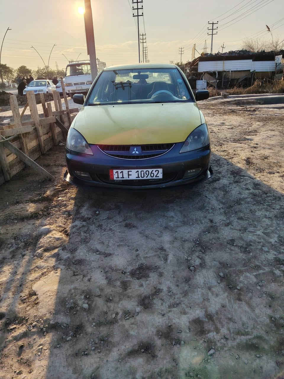 سلام عليكم لانسر مديل 10مكينه 2000السياره كامله مكمله بيهه جامرلغ تبديل ولهلالات مصبوغه السعر 70او بيهه مجال مكانهه اديالئ كنعان الشراي هاذه رقمي ***********
