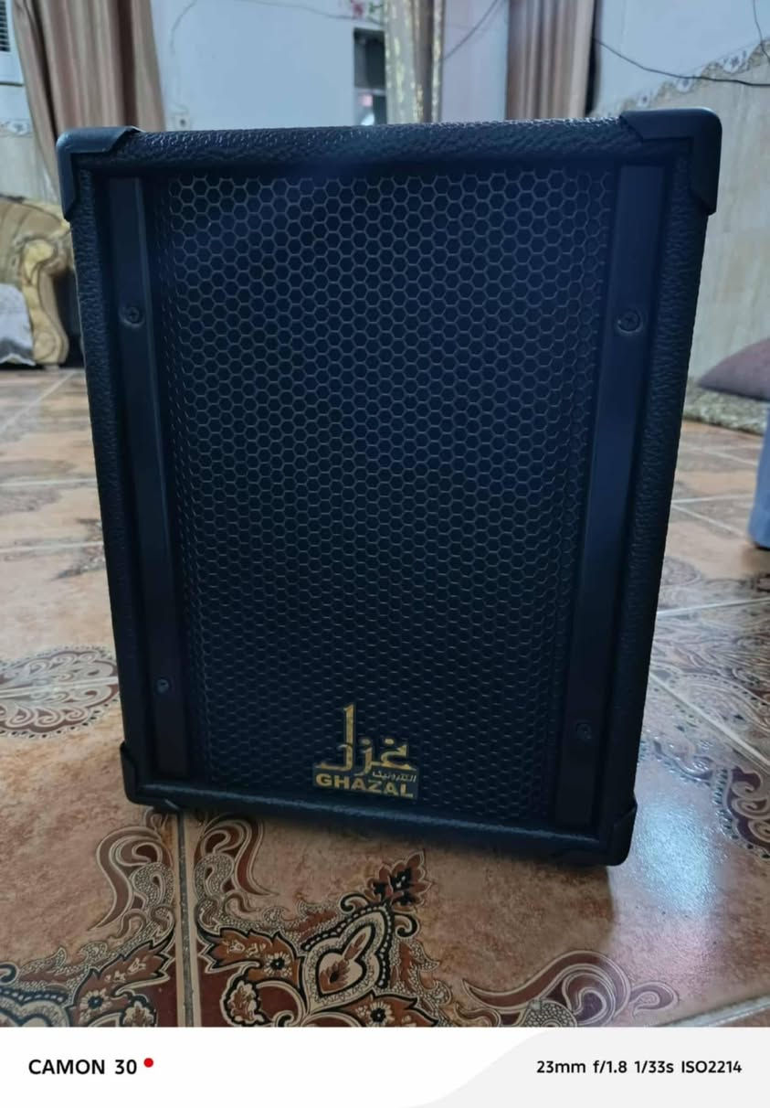 ياالله
سماعه غزل أخت الجديده مستخدمه قليل جداََ
للبيع
***********
