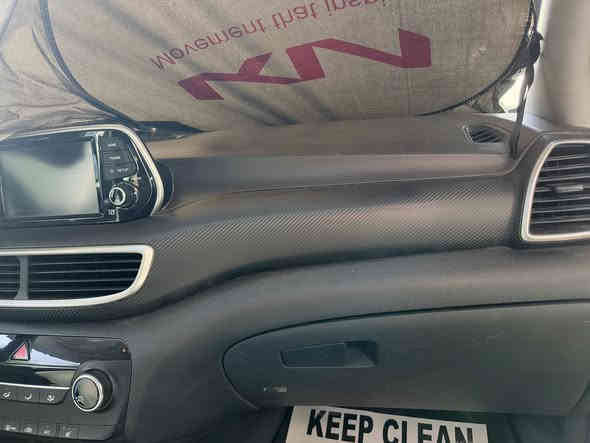 مراوس فقط مع سيينا 23/24/25
وانطي فرق 
السلام عليكم توسان امريكي 2020 ماشية 33 محرك 2500 استخدام بيت حادثها موضح كدامكم صبغ شوية من الجامغ والباب الخلفي  ايرباكات كلها سليمة بيهة رصعة صارت عندي بغداد على كد 4 اصابع وصبغ على كد شبر باب خلف السايق
كشنات تدفئة بصمة تشغيل وبصمة بيبان السيارة على وضع الشركة حتى الكتلوكات بيهة سيرفز كامل شركة هونداي بيهة دفتر خاص بيهة وباقي المواصفات معروفة مثل رادار امامي وجانبي والى اخره 
***********
ابو زكريا مكاني بغداد المنصور
