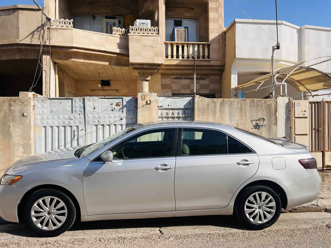 كامري موديل 2009امريكي فقط جاملغ امامي كلير امريكي سياره كلها ليبل واحد عل وضع شركه محرك 2400شرط مامفتوح بدون تنقيص بدون بخار كير بلادي سياره ماشيه 200الف سنويه ما منتهيه فقط تبديل لوحات سعرها 107ورقات مكان سياره اربيل ترهم مقدمه 60 وبشهر 3 ورقات حسب السعر 
***********
