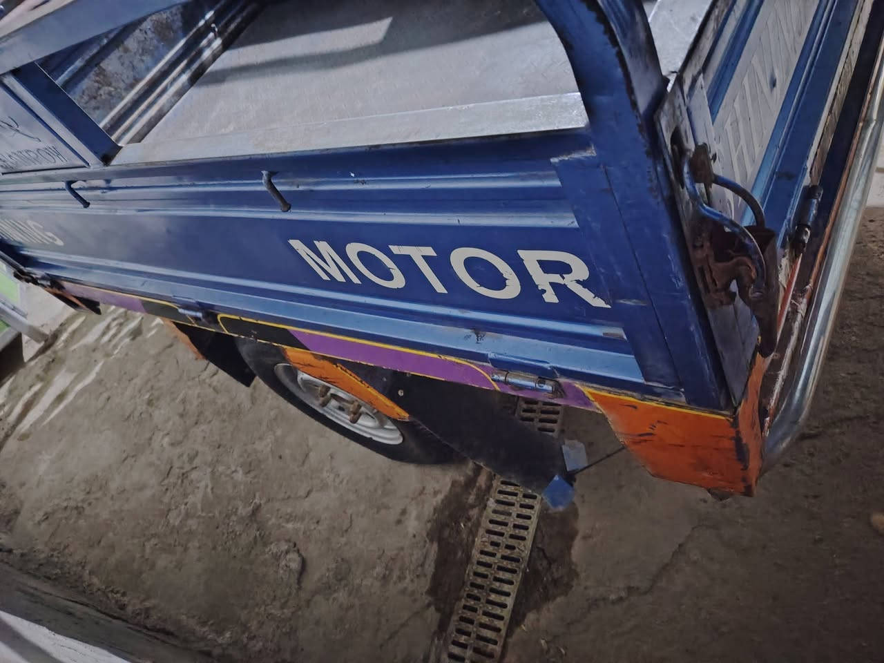 ستوته للبيع
موديل ٢٠٢٠
سعر مليون ونص قفل
المكينه بيها كم شفت
بس تشتغل طبيعي
***********
بابل أوراق اصولي
