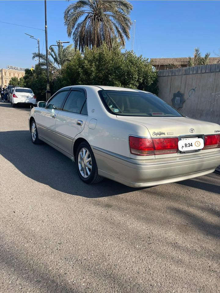 السلام عليكم #للبيع ادوات ادوات جاهزة ارقام وسنوية كامله
تيوتا  جنون مديل 2003 كفاله عامة من كلشي                          المواصفات
هسه يلا مشت 87 الممشا 87
اصل كرستال شاصي 72
دكمتين 
2بردة خلفية 
3مكينه ديفور 4 الزغير
مكينه بالباكيت
السياره جديده اخت الزيرووو بعدهي بريحة الشركة جاهزه وكامله من كلشي وجاهزه الاخير
حدادة بالباكيت تخم تاير جديد ويل جديد
السياره كلش جديده حته كتلوكات الشركة بيها بعدهي
جديده كلششش 
العنوان البصرة 
السعر 77 وبيها مجال 
الاستفسار ( *********** )
