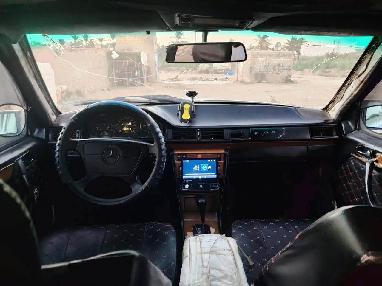 مارسدس دب ١٩٨٩ 🚓.. السعر ب٤٠ وبيه مجال حك الجيه فقط
رقم بغداد دولي سنويه ل٢٠٣٠ مشروع وطني
مكينه ففتي
كير مكينه كفاله شرط بلجيس
حداديه 70 /100
السياره تعمير حلو قاعده وحده مصلحه فقط
تبريد ثلج...
تخم تاير
شاشه
فتحه
وارد ياباني 
لايت منضومه زنون عالي ناصي
تغليف الدواخل غرفه حلوه
مكان ذي قار الرفاعي خاص ماجاوب
اتصال***********
