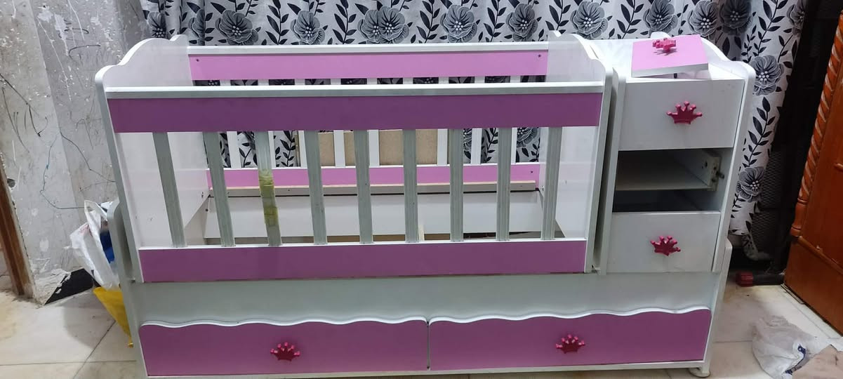 سلام عليكم الكاروك هذا بي نقص تسوي عند نجار ب50 وبي مجال


**إذا كنت صاحب هذا الإعلان وتريد حذفه لأي سبب، رجاءا أرسل رسالة إلى الدعم الفني**