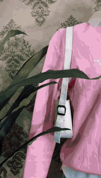 كوت بتفاصيل فرو ناعمة دافي وراقي ويكمل أي إطلالة شتوية ✨
يجمع بين الكلاسيك والفخامة – قطعة لازم تكون موجودة بخزانة كل محبة للأناقة 🤎�
***********
باسعار من10 الى 25 فقط.💕
