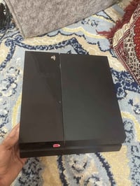 بلي فور فات للبيع مهكر نضام 9.00  نضيف بي 6 العاب يجي ويا يده اصليه وث...