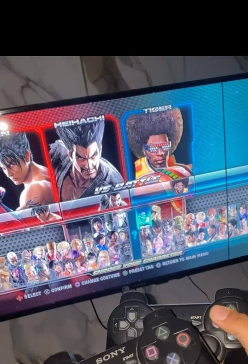 شاشه كلشي مابيه بس خط مامأثر جانبي صارله سنين مامأثر عليها حجم ٥٠
سعره ١٠٠
حله شارع ثمانين


**إذا كنت صاحب هذا الإعلان وتريد حذفه لأي سبب، رجاءا أرسل رسالة إلى الدعم الفني**