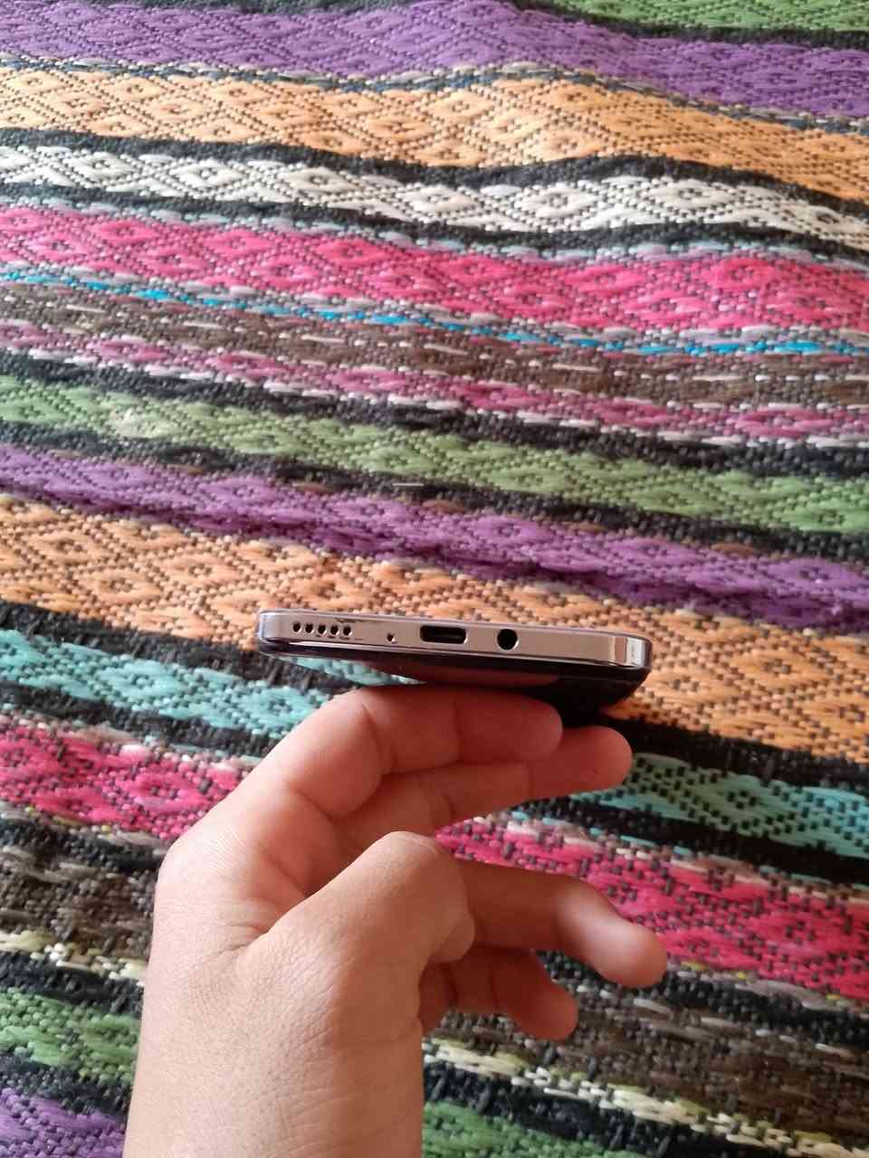 السلام عليكم تلفون للبيع السعر 75وبي مجال رقم  ‏‪***********‬‏
