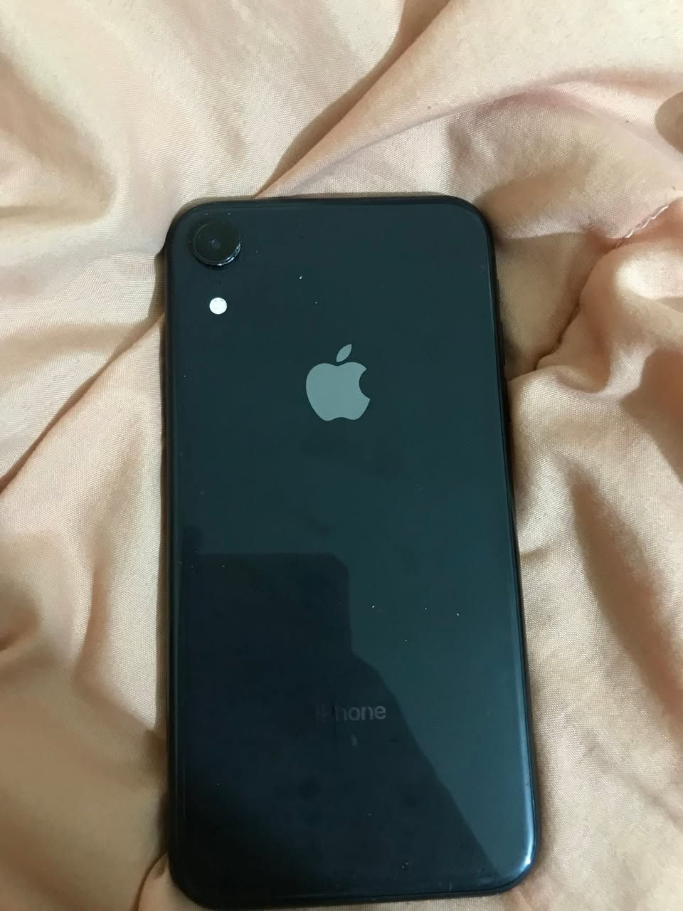 ايفون XR اسود نضيف ما مفتوح كلشي بيه بلادي
شاشه ، فيس ايدي كلها شغال
بطاريه ٧٨ ما مبدله اصليةةة "
ذاكره ٦٤
سعرك بدون كسر 
عنواني بغداد شعب


**إذا كنت صاحب هذا الإعلان وتريد حذفه لأي سبب، رجاءا أرسل رسالة إلى الدعم الفني**