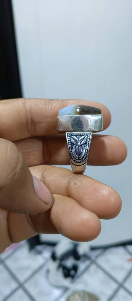 جزع يماني صياغه يدويه الف للبيع


**إذا كنت صاحب هذا الإعلان وتريد حذفه لأي سبب، رجاءا أرسل رسالة إلى الدعم الفني**