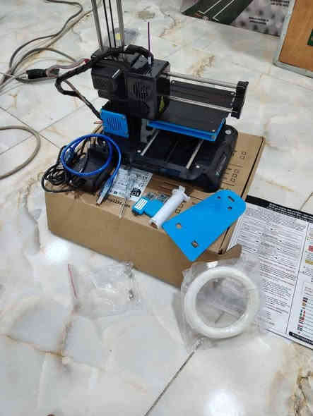 طابعه 3d جديد غير مستخدم اني طبعت بيه للتجربه السعر ٣٠ يوجد توصيل
***********
