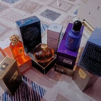 عطور • مكياج • توصيل