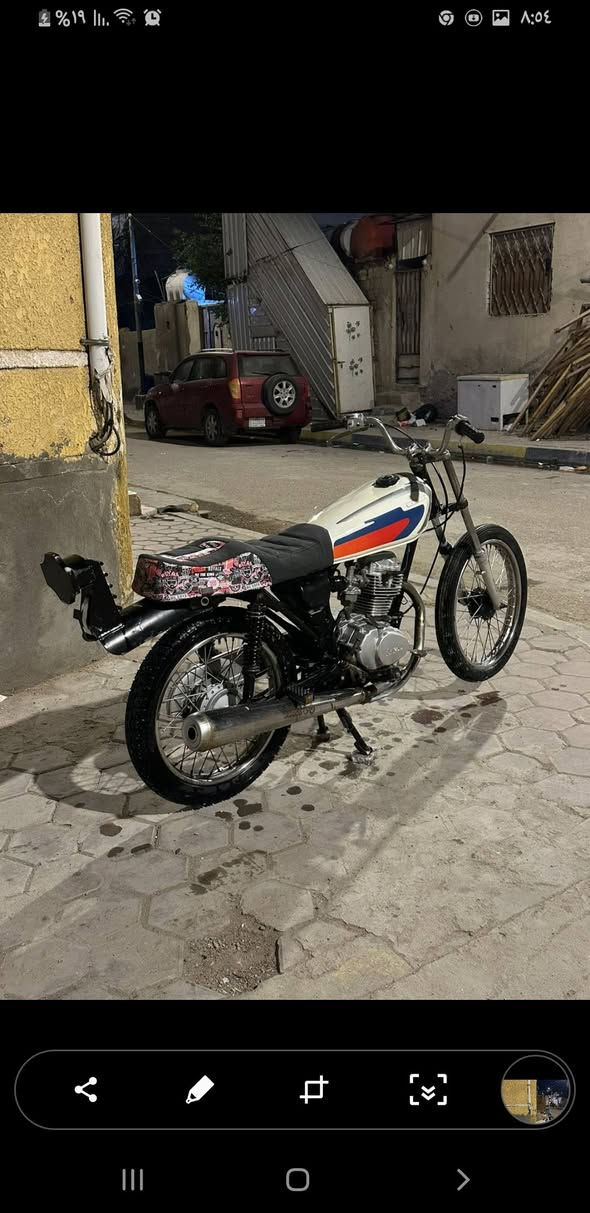 سلام عليكم شباب دراجة ادوات ما مفتوحة سعر 400 وبيهة مجال للطيبين  ***********
