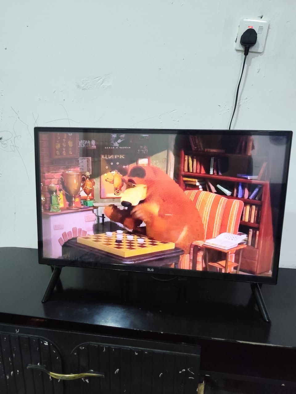 شاشه للبيع 32
انترنيت
شاشه نضيفه سعره 95الف
***********  
اربيل
