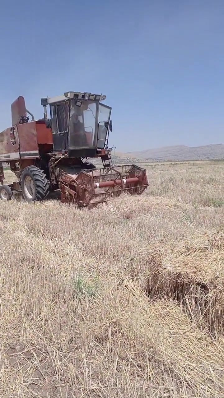 بۆفروشتن دو عاربانە لەکەڵدایە  کامل تەعمیر   لەناو ئیشە حالیەن   ***********
