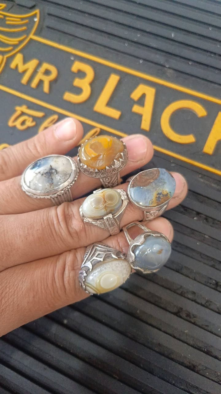 متاح *********** قيم وخذ
