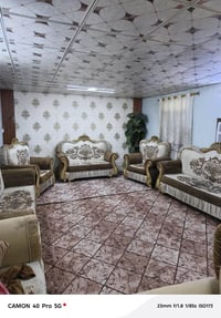 تخم ملكي 10 مقاعد اي ضرر مابي السعر 350 وبي مجال المكان بغداد 07729266...