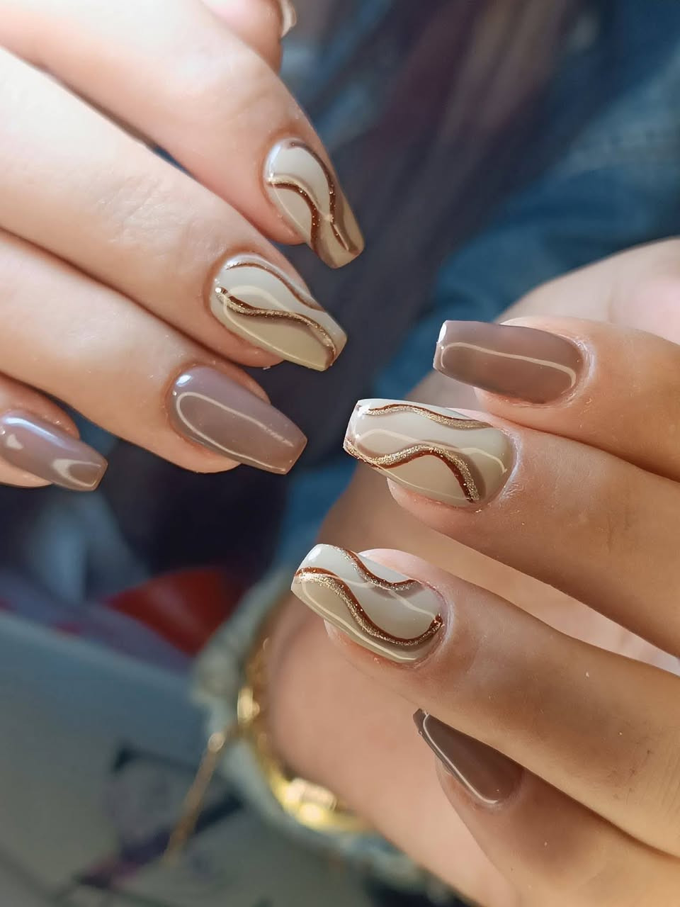 . 🥰🥰🥰
جل اكستينشن وجلش ودزاين ب٢٥ 
جل اكستينشن وجلش ب٢٥
سترونك وجلش ودزاين ب٢٠  
سترونك وجلش ب١٥ 
جلش ودزاين  ب١٥ 
جلش فقط ب١٠ 
ازاله اكريلك ب١٠ 
ازاله جلش ب٥
ادامه ب٢٥
العنوان خاص🥰🥰🥰


**إذا كنت صاحب هذا الإعلان وتريد حذفه لأي سبب، رجاءا أرسل رسالة إلى الدعم الفني**