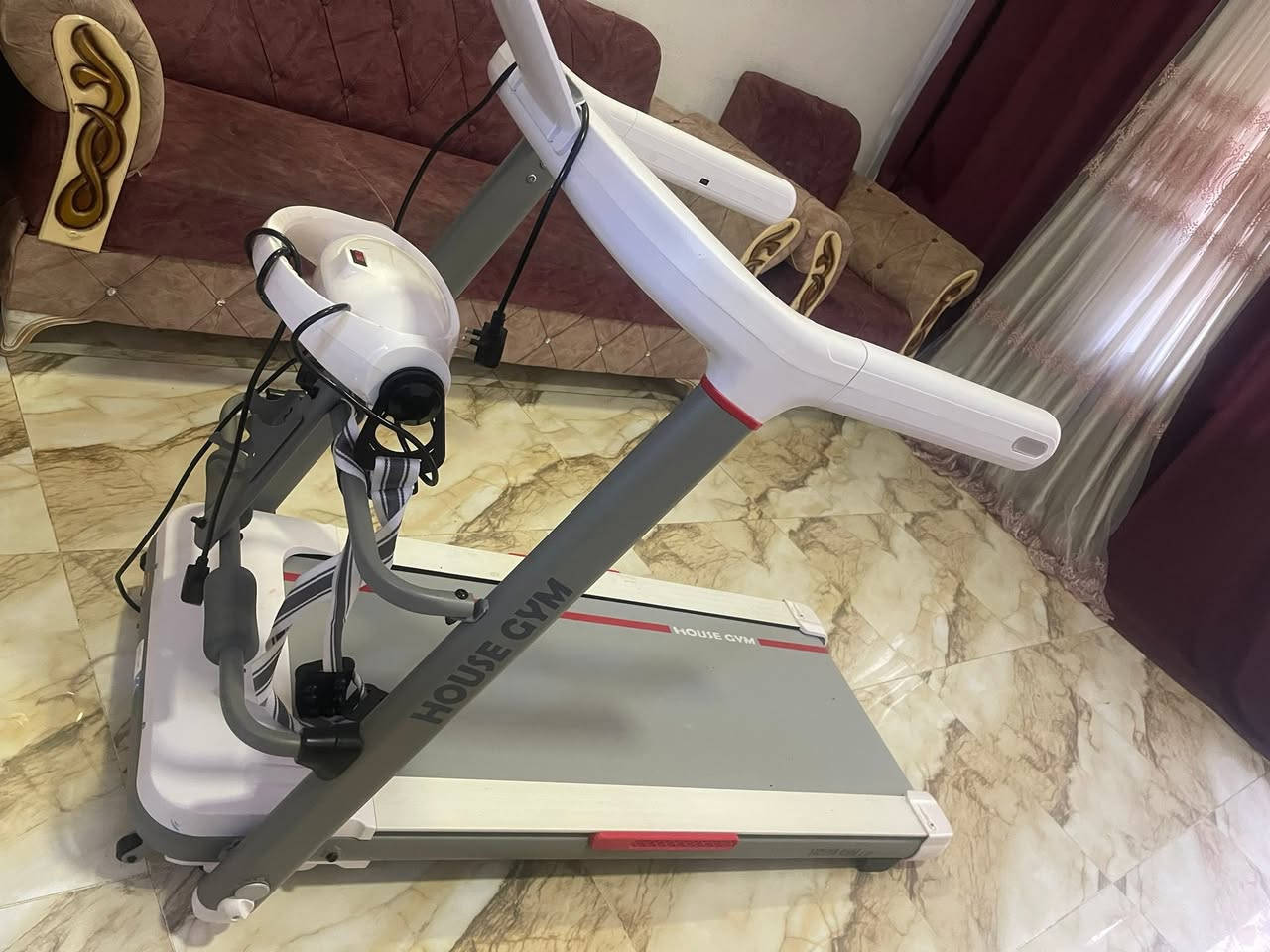 للبيع جهاز جري جبلي مصارلة شهرين من اشتريناه السعر ٤٥٠


**إذا كنت صاحب هذا الإعلان وتريد حذفه لأي سبب، رجاءا أرسل رسالة إلى الدعم الفني**