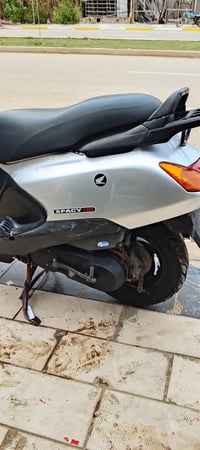 سبيسي • ياباني • محرك ناعم