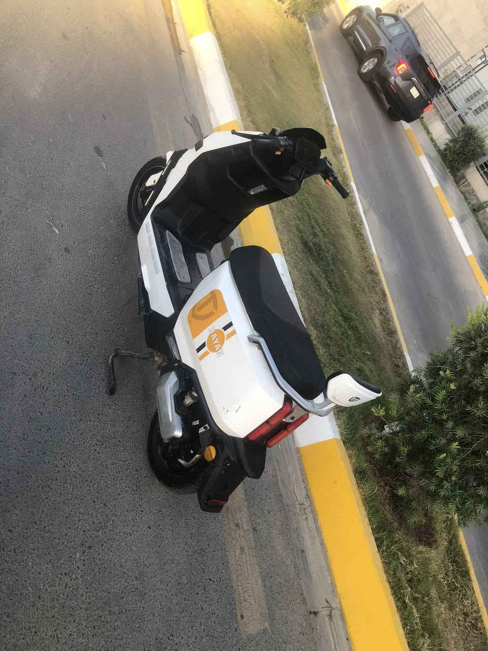 سلام عليكمً دراجه ريان وحش كون نضيفه ٦باتري كرافين تمشي٧٠كيلوً بل شحنه كامله مكمله سرعه٧٠سعرها٨٠٠وبيهً مجال للشراي مكاني حي الجهاد بغداد ستفسار***********
