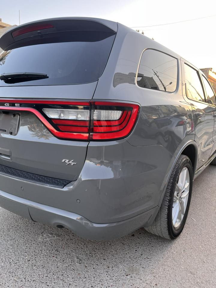 دوج دورانجو R/T موديل 2024 

الممشى: 29 الف ميل 

السيارة 7 راكب 

• المحرك: 8 سلندر (V8) سعة 5.7 لتر HEMI.
8 سرعات شفتات سرعة

 رادار، تنبيه تصادم، كاميرا خلفية، حساسات زوايا، ونظام مراقبة النقاط العمياء، صندوق كهرباء، كرسي كهرباء 

📍 الموقع: بغداد - العامرية 
 السعر : $305 وبيه مجال 
📞 للتواصل والاستفسار: ***********
