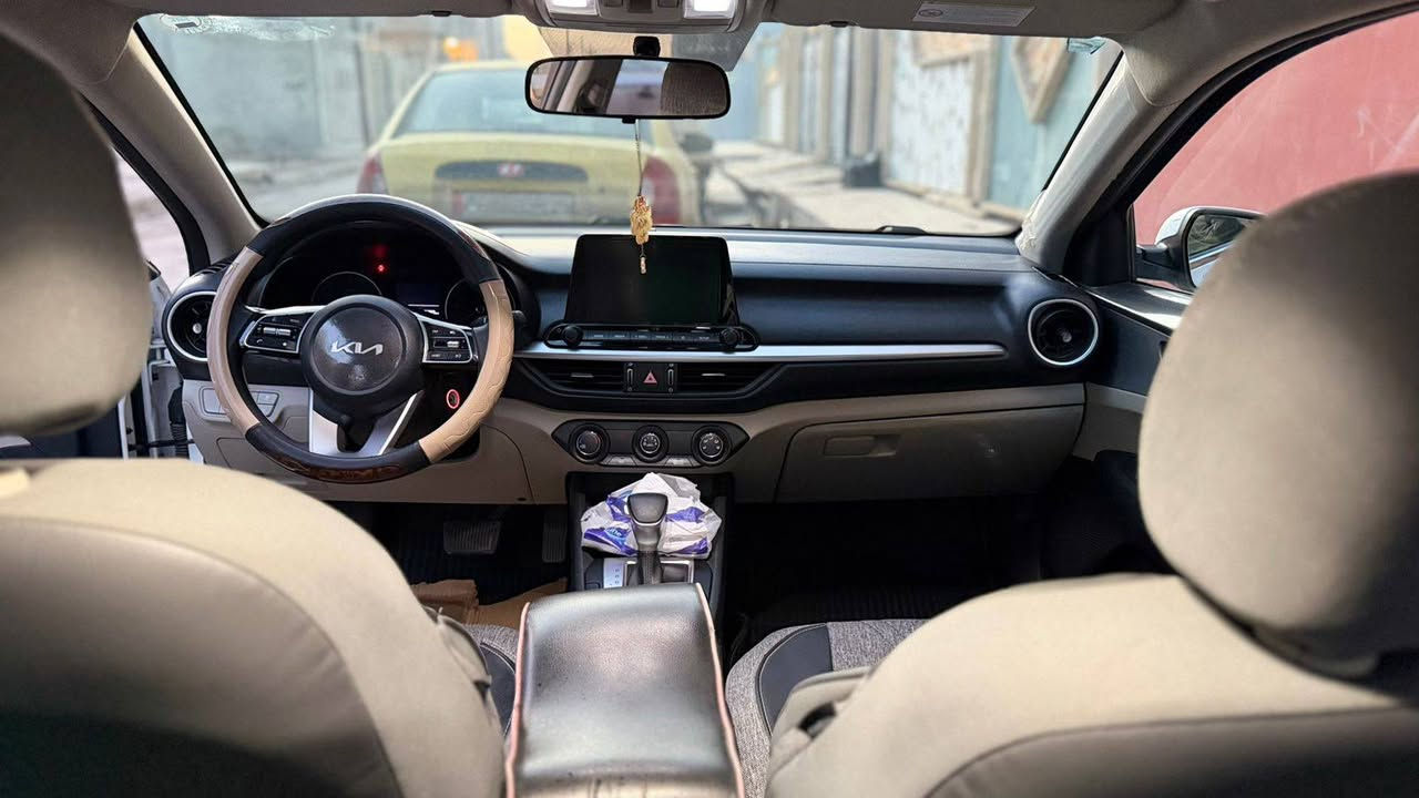 مكفولة من الضربة القوية فقط بيها بارد شبر  ومكان واحد حار
‏‎المواصفات ✅
‏‎محرك 2000 ✈️✈️✈️
‏‎سلايد رووف 
‏‎داخل مدوشم جديد 
‏‎تحكم ستيرن جهتين 
‏‎تبريد امامي خلفي 
‏‎شاشة 📺 بلادي كبيرة 
‏‎كاميرا 🎥 خلفية 
‏‎حساس خلفي 
‏‎ويل كب كروم 
‏‎لد امامي 
‏‎كشاف ضباب خلفي 
‏‎أواكس بلوتوث 
‏‎كروز سرعة 
‏‎أشاير مري 
‏‎مري شفط 
                                                                         GBs
‏‎للاتصال ***********
