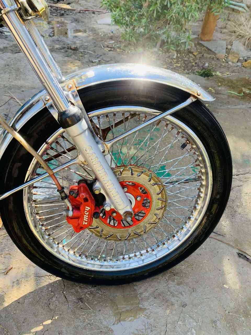 سلام عليكم تايكر للبيع موديل ٢٣ السعر ٤٥٠ وبيها مجال قليل اوراق موجوده رقم ‏‪***********‬‏
