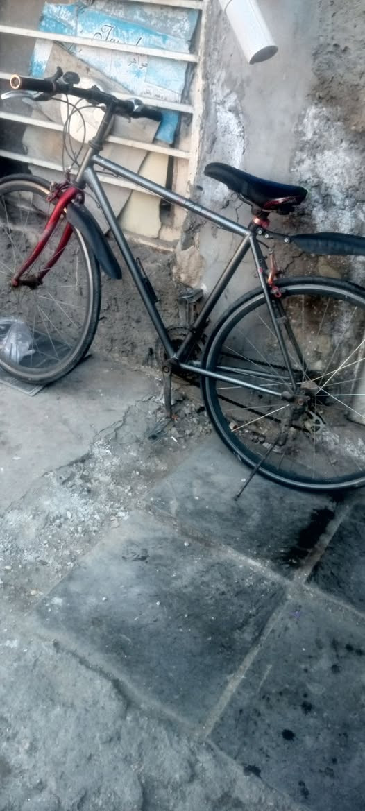 بايسكل لبيع قيم وخذ شراي يتصل ***********
