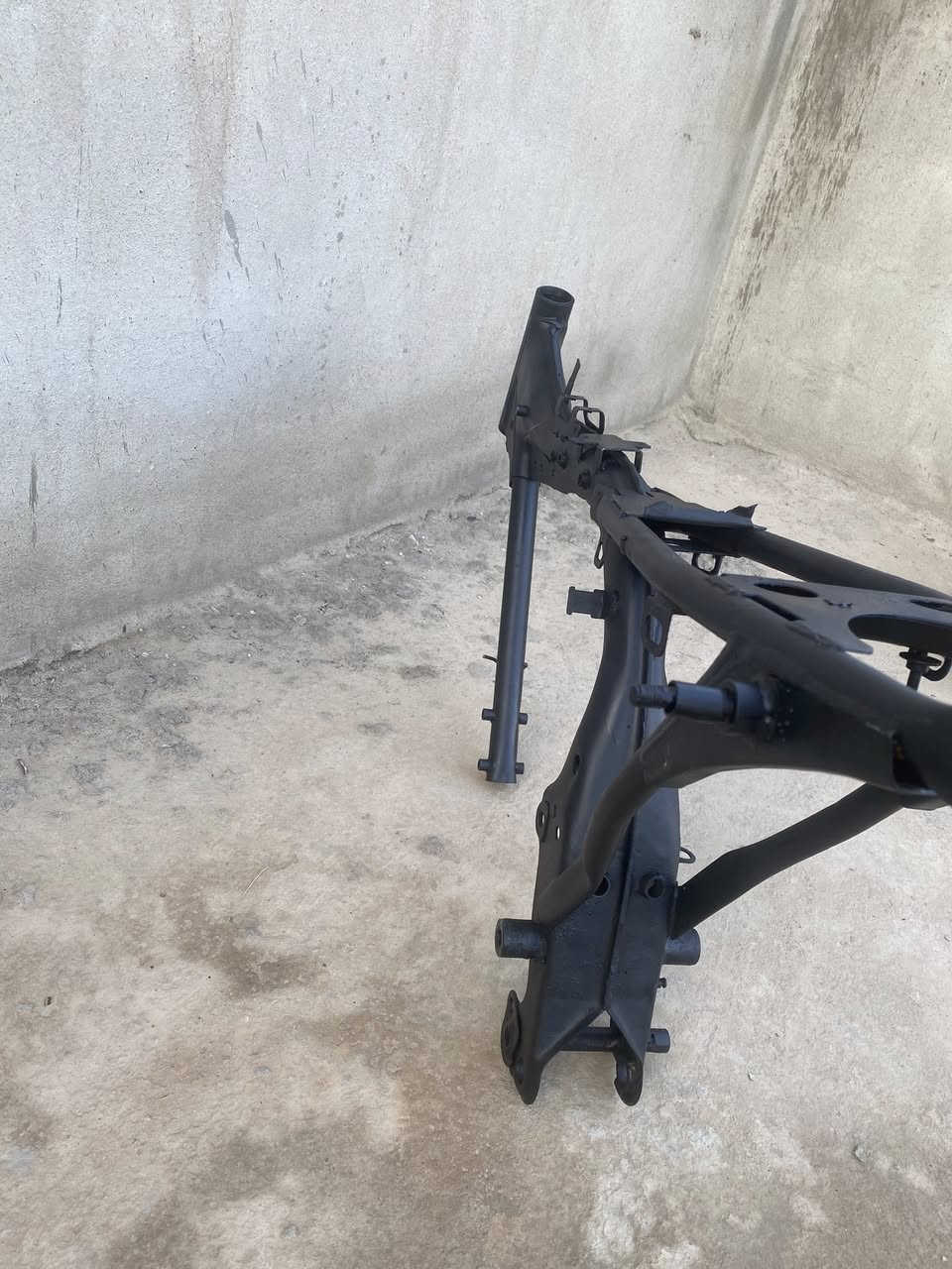 للبيع شاصي نامه نضافه فول  ماكني تعليم العالي   السعر 60الف قفلو الرقم ***********
