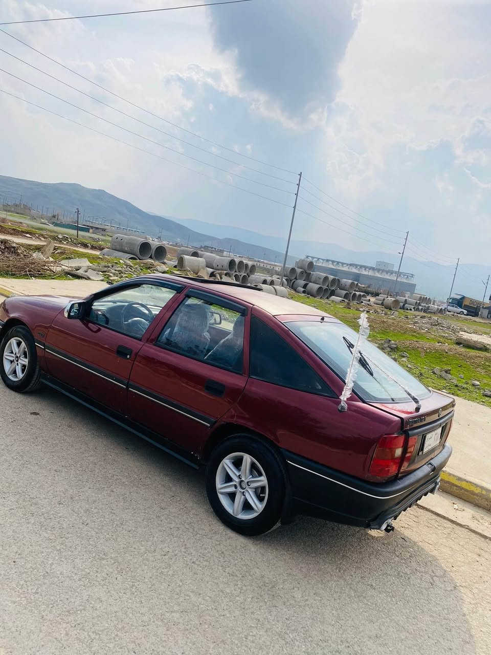 ...﷽ 💚🤲
ئۆپڵ ڤیکتراجانتا مۆدئل 🚗1992مەکینە 18:گئرمەکینە بەشەرت موس براوە ئارم سلئمانی کامل بەشەرت تابلئی بەهەلمەتە  زۆر بەقوەتە  نەدوکەل بوخار بەشەرتی ١٠ فیتەر  تەنها سەقفی کەمئک کالبونەوەی هەیە بۆیاخ نیە پئشو دوای کەپس   🚗جوار تایەی لۆک لەژئری لایت یشارەت فلجە جواری کامل یشدەکات   سعری (25)💸🫡گەلاو معامەلە تئلکە ***********🫡لەخزمەتام  شوئن پیرەمەگروون🌄 قیستو قەرزو ئالو گۆرمنیە   تەنها فرۆشتن السليمانية, العراق
