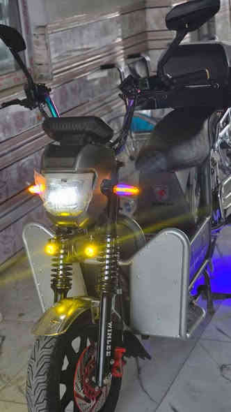 دراجة شحن  2025 
بطاريات 6 بلاديات /10
السعر : ( 850 ) وبي مجال
مكان :. الكرمه /***********
